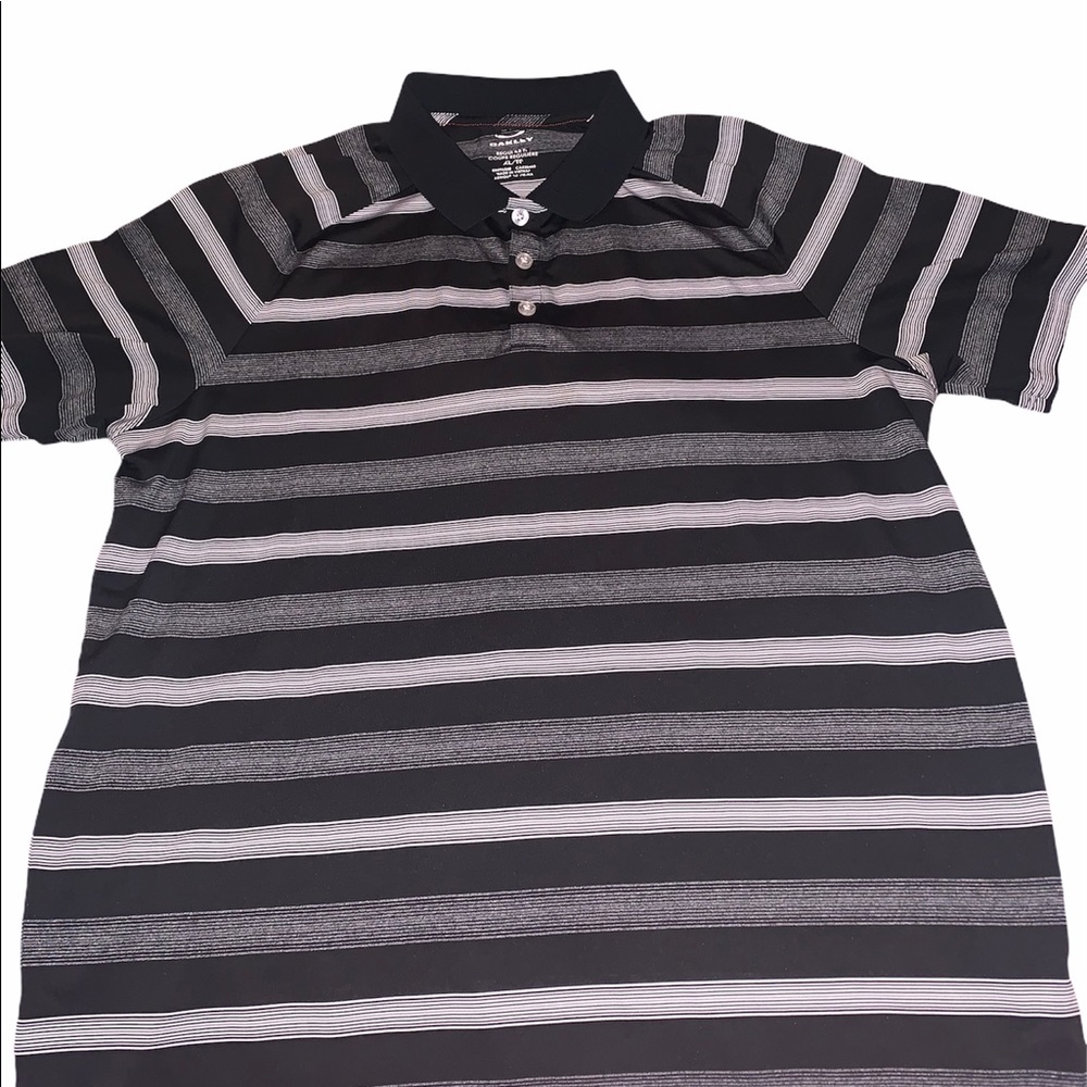 Men’s Oakley golf polo XL